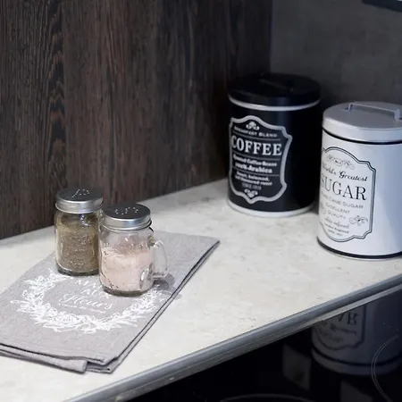 Square * 아르고스톨리온